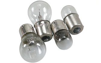 Vilkkuvalot 2 x STR8 12V 10W ja 2 x 12V 21W (BA15S) valkoiset