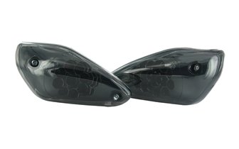 LED-vilkut edessä STR8 Black Line Yamaha Aerox