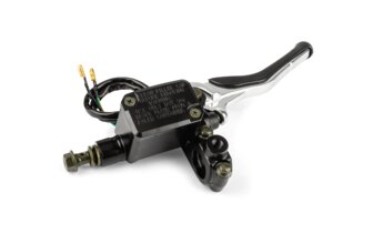 Jarrupääsylinteri edessä Brembo Yamaha Aerox ennen vuotta 2013