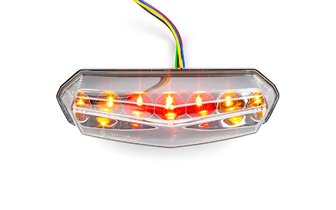 LED-takavalo STR8 vilkuilla, kirkkaat Lexus Derbi DRD / X-Race