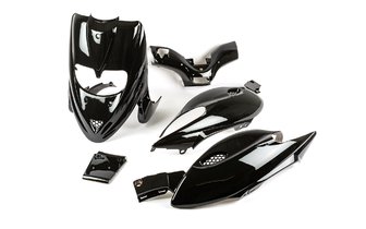 Kattesarja STR8 5-osainen musta Gilera Stalker