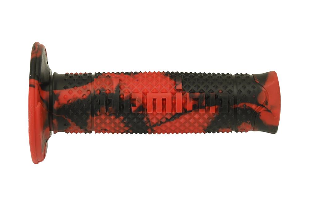 Domino snake mopon gripit, punaiset kuvioinnit mustan värin kanssa kahvakumeissa. Aito Domino tupet
